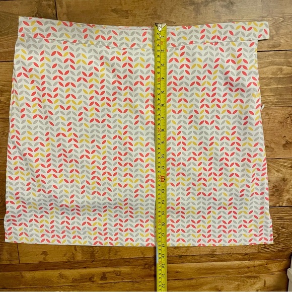 Cracked Wheat Pink and Orange Golf Skort - Picture 6 of 6